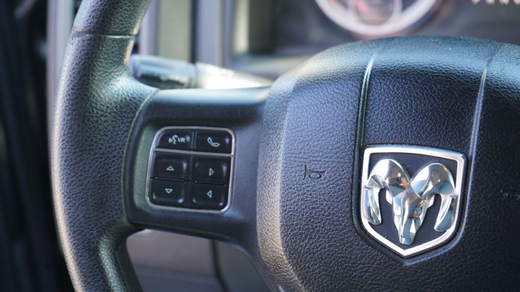 2016 RAM 1500 Image 25