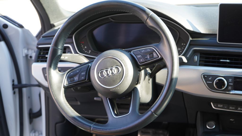 2018 Audi A4 Image 24