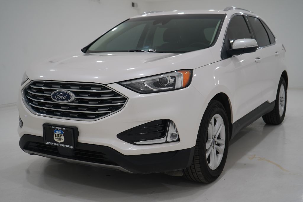 2019 Ford Edge Image 4
