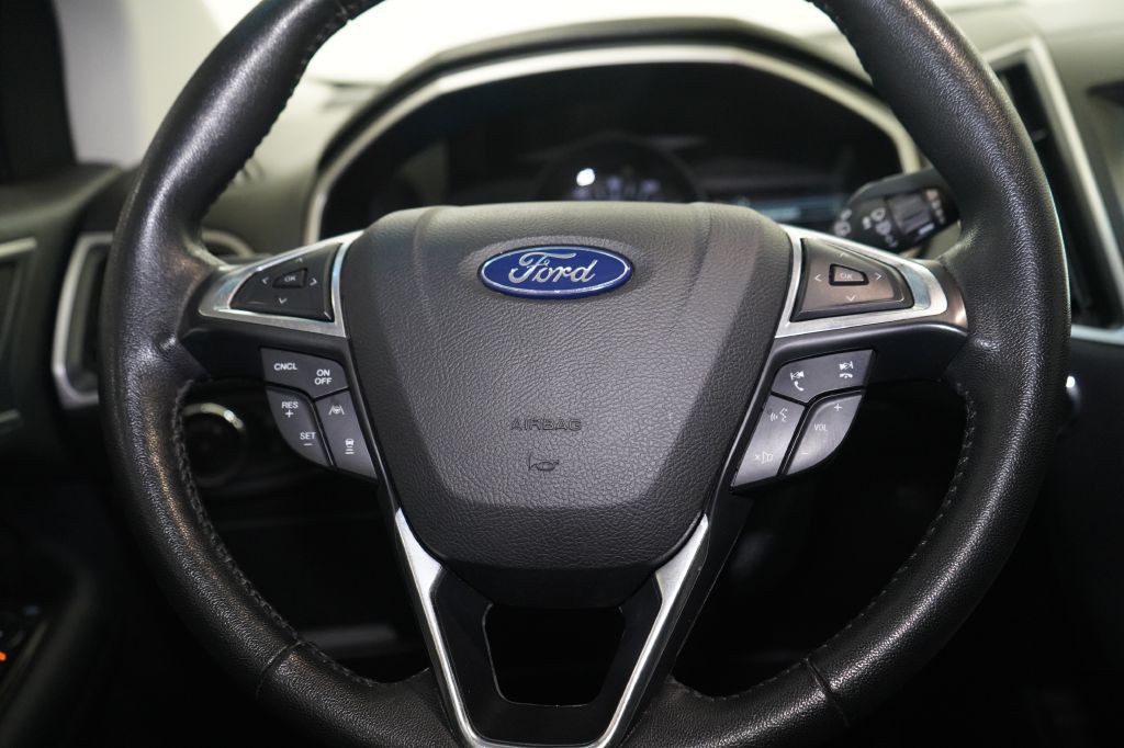 2019 Ford Edge Image 27