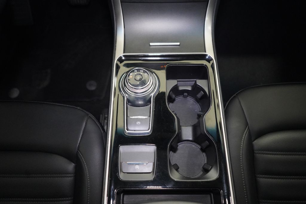 2019 Ford Edge Image 33