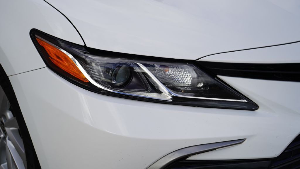 2022 Toyota Camry Image 7