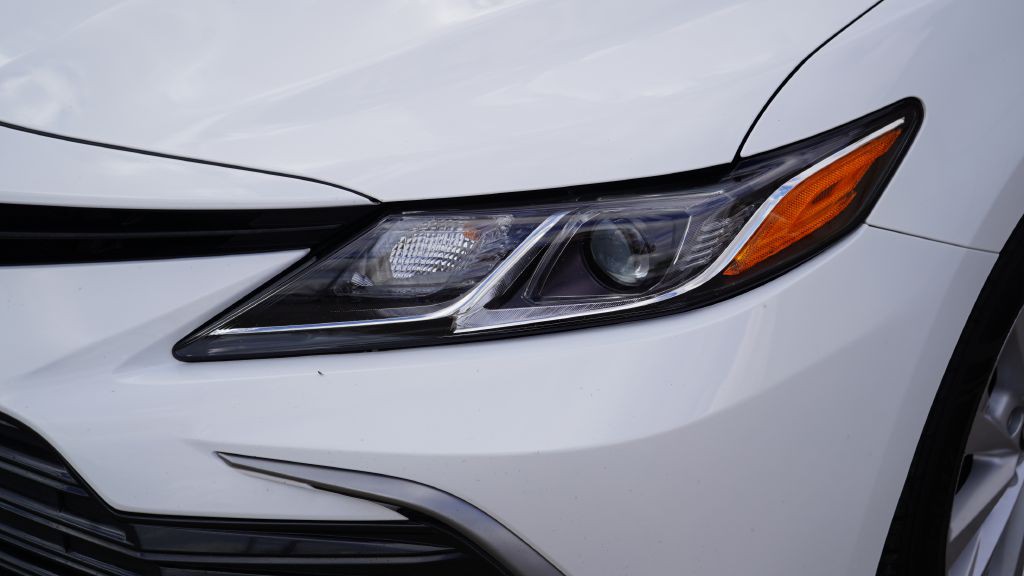 2022 Toyota Camry Image 9