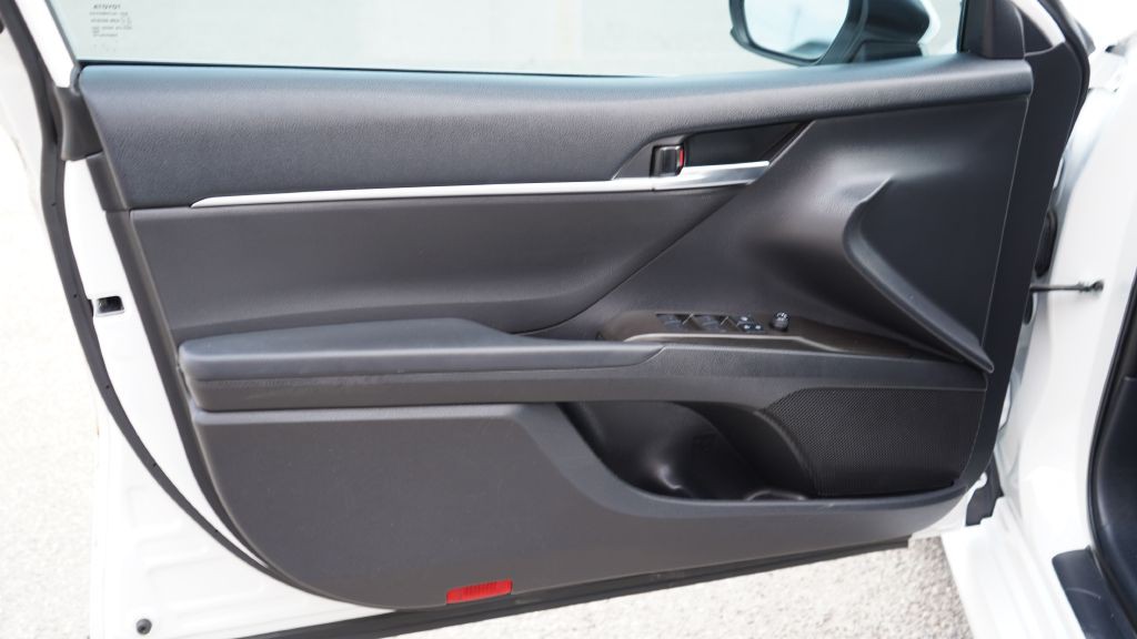2022 Toyota Camry Image 14