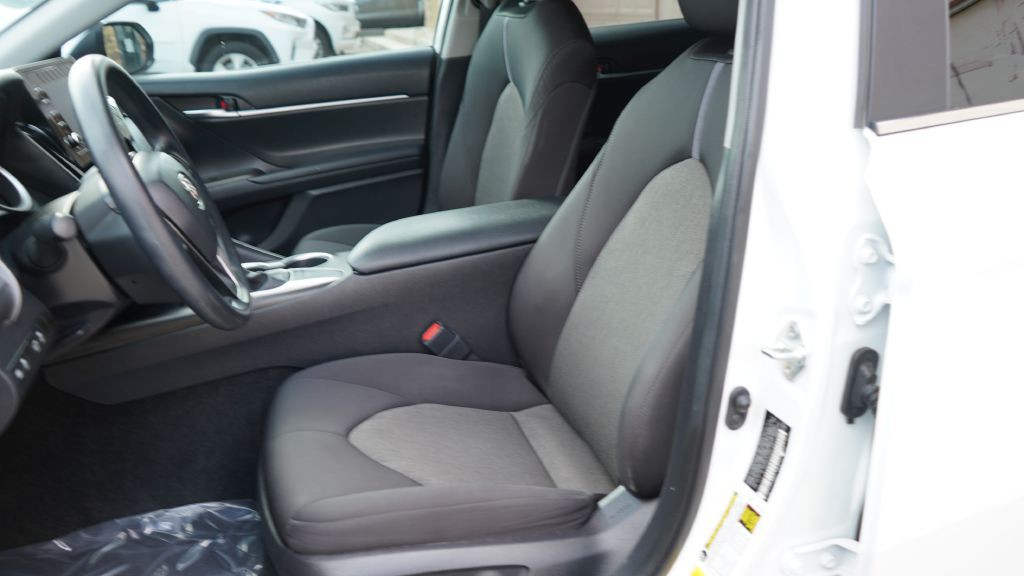 2022 Toyota Camry Image 15
