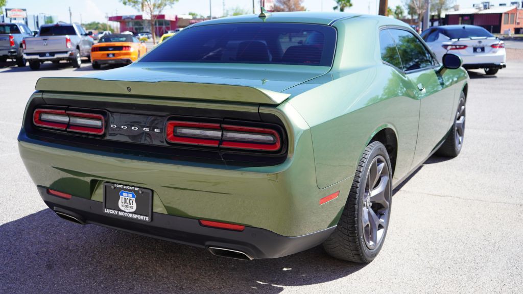 2019 Dodge Challenger Image 6
