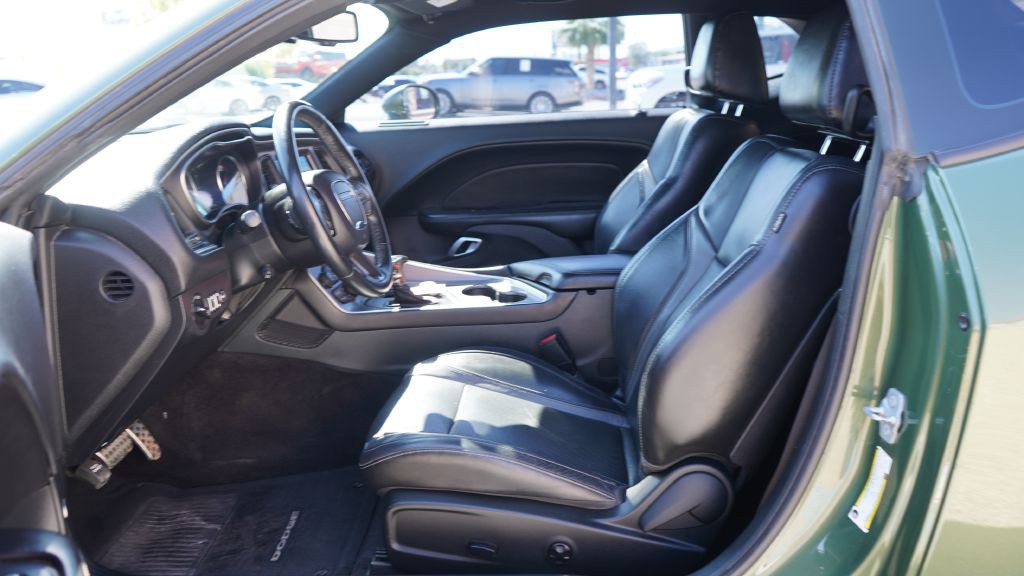 2019 Dodge Challenger Image 9