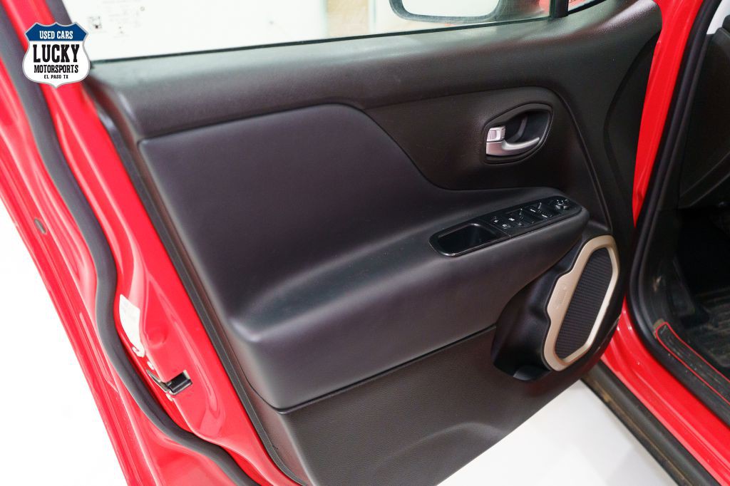2017 Jeep Renegade Image 10