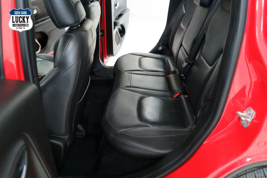 2017 Jeep Renegade Image 22