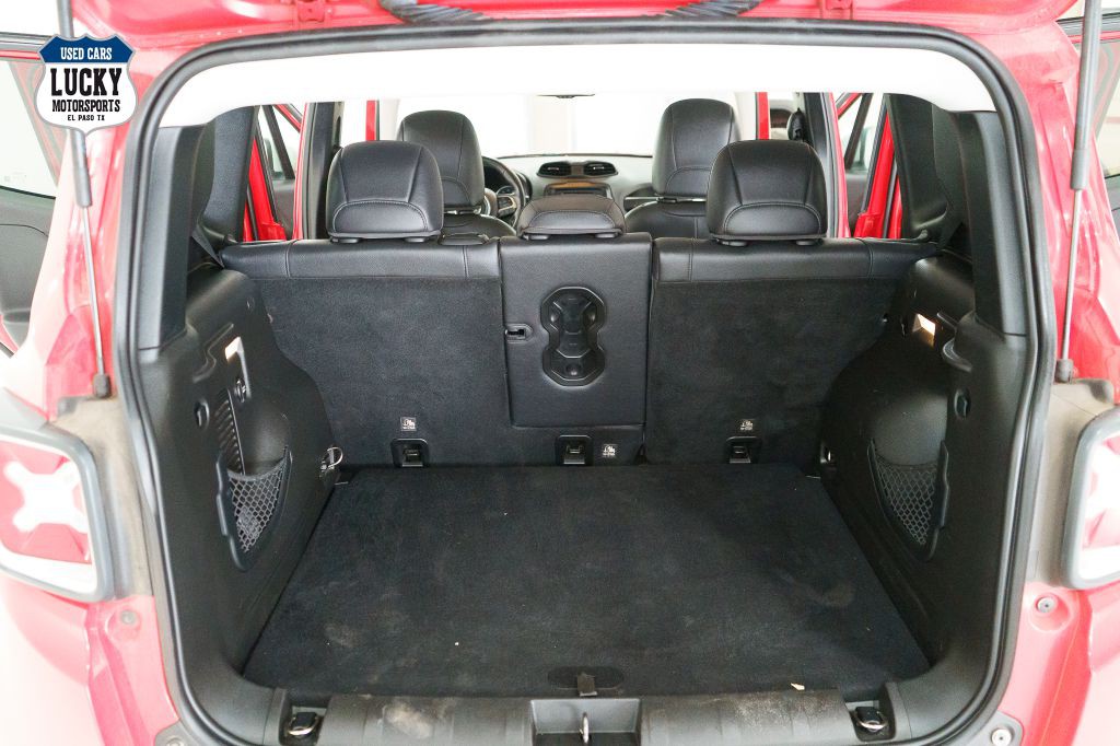 2017 Jeep Renegade Image 24