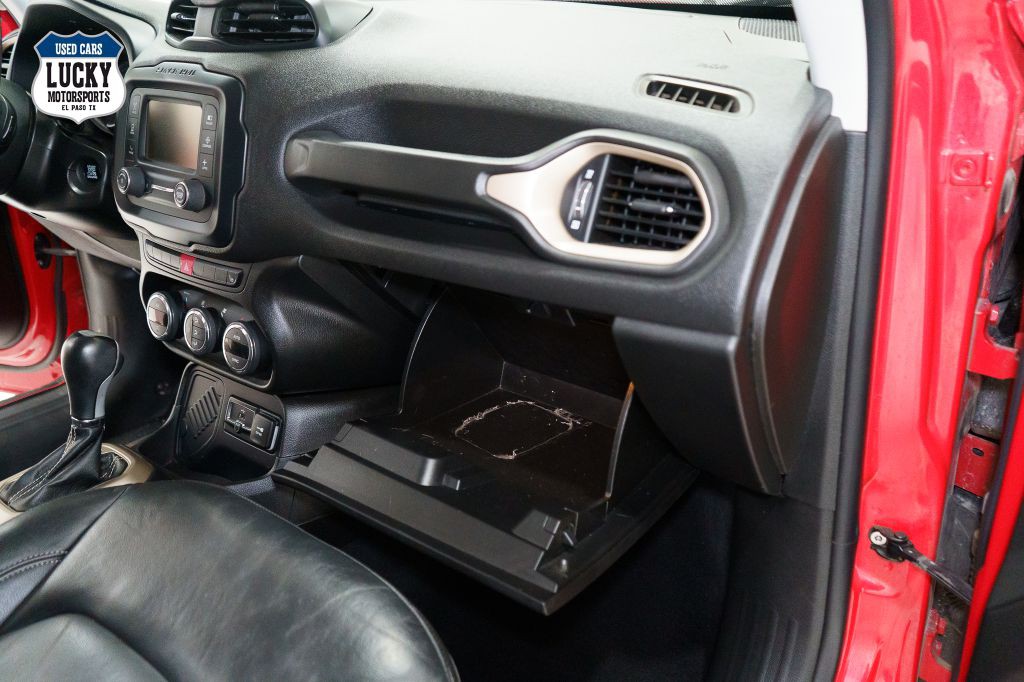 2017 Jeep Renegade Image 31