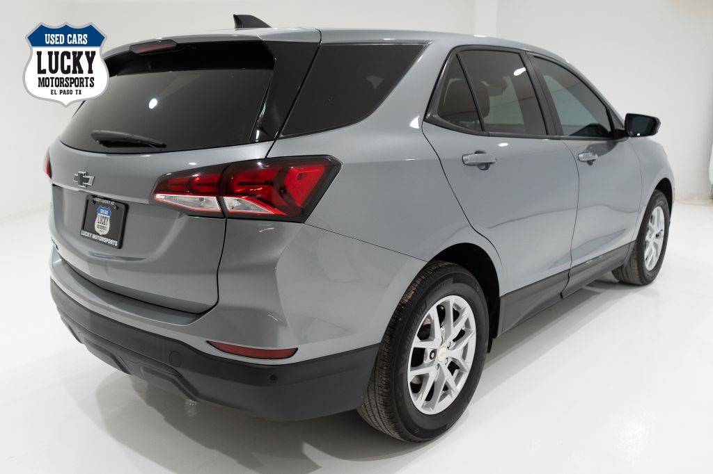 2024 Chevrolet Equinox Image 8