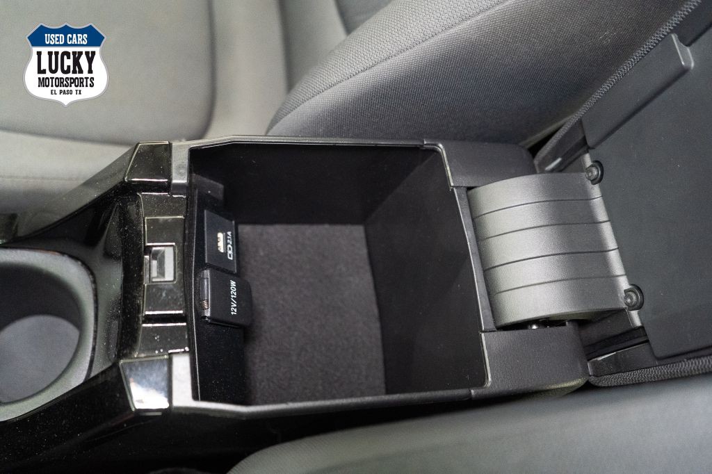 2020 Toyota Corolla Image 25