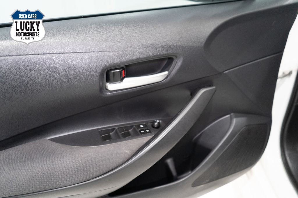 2020 Toyota Corolla Image 31