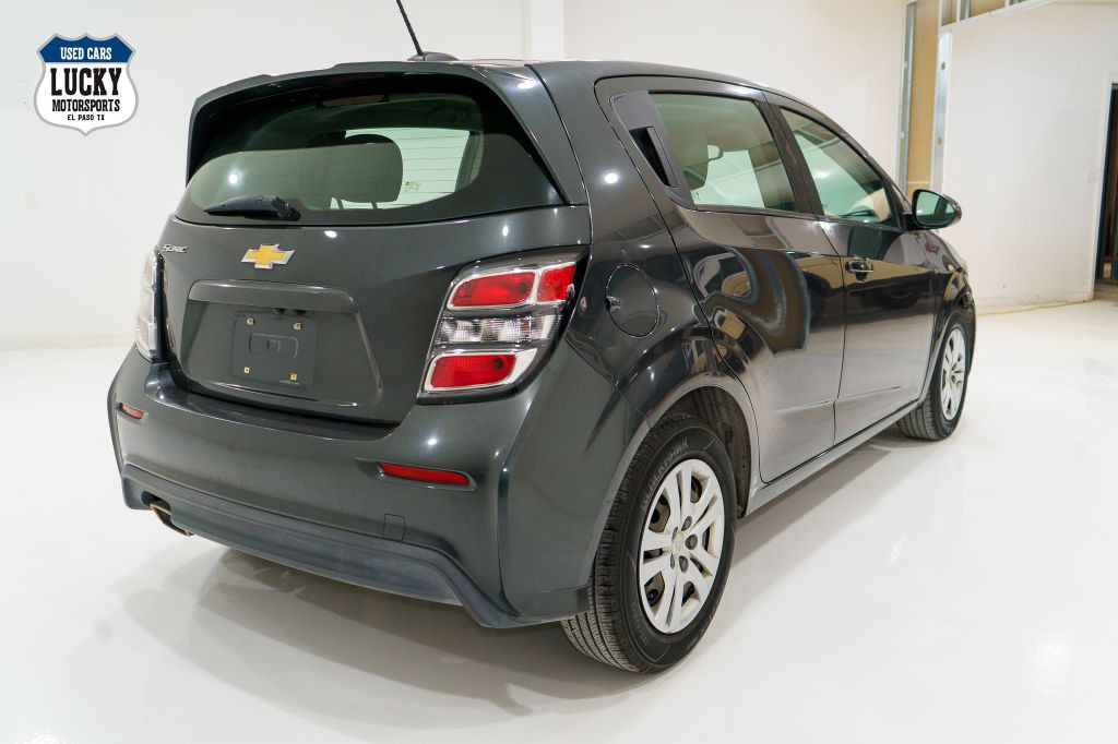 2020 Chevrolet Sonic Image 8