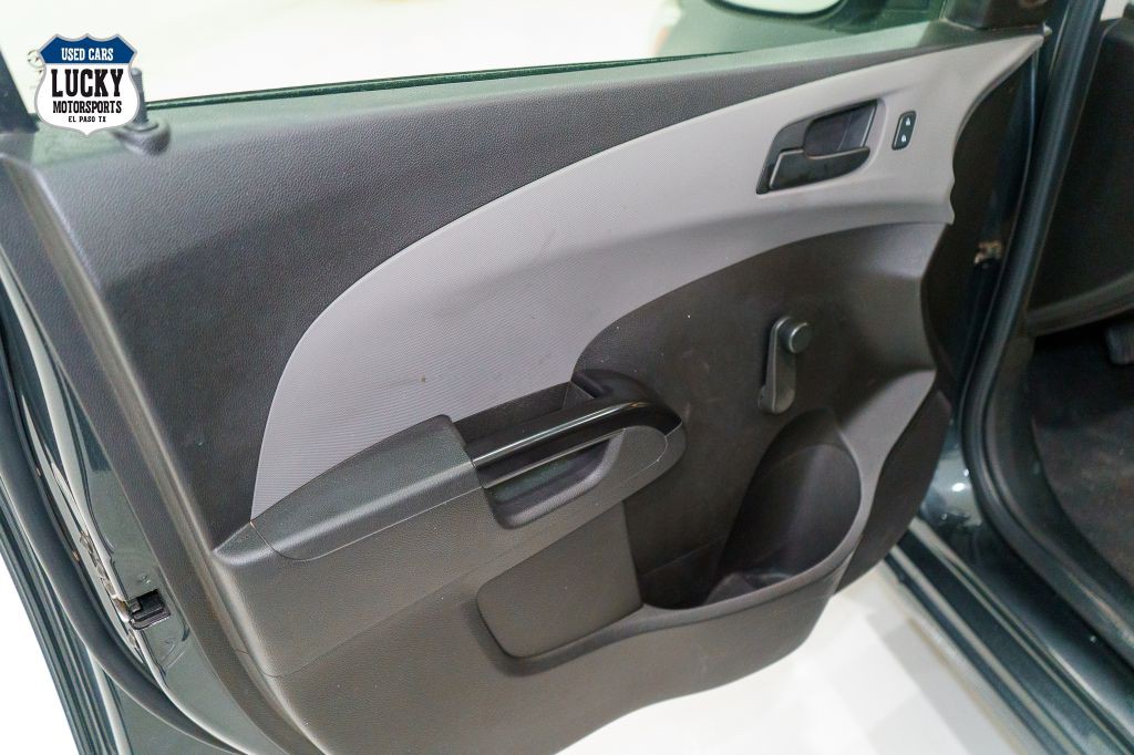 2020 Chevrolet Sonic Image 10