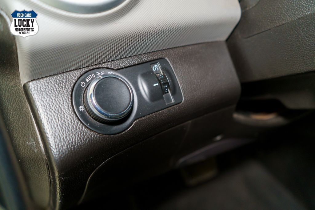 2020 Chevrolet Sonic Image 13