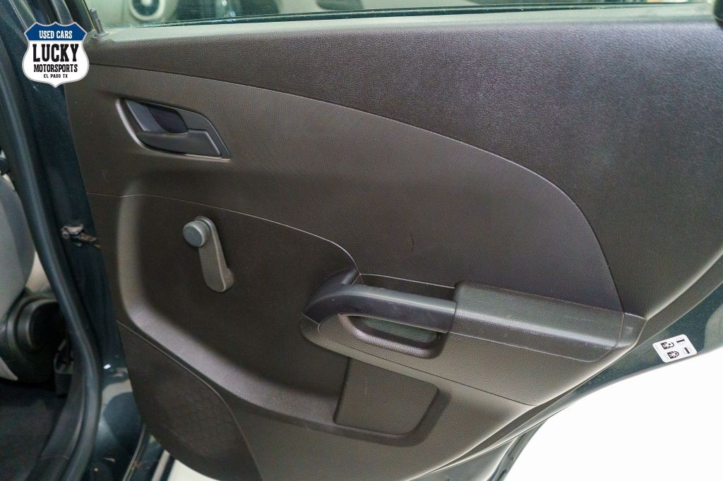 2020 Chevrolet Sonic Image 23