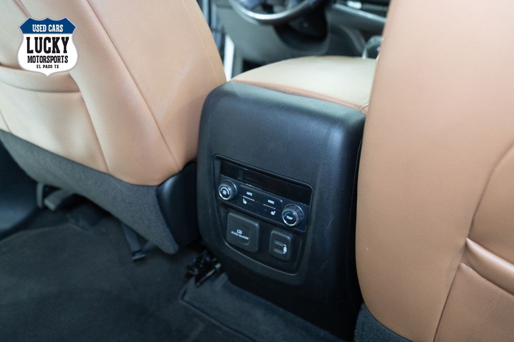 2019 Buick Enclave Image 40