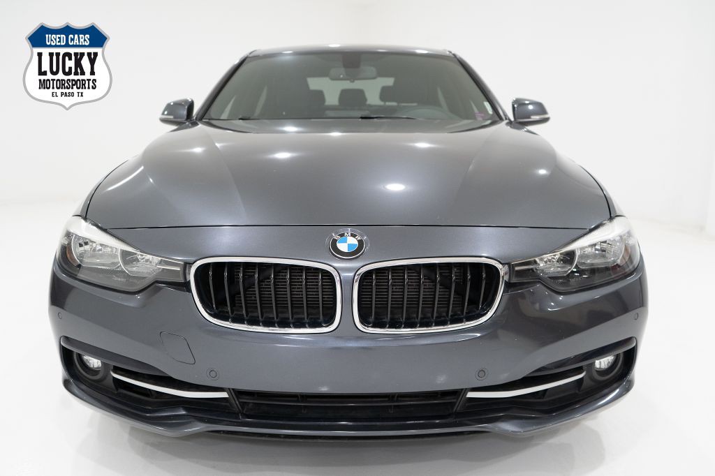 2016 BMW 3 Series Image 1