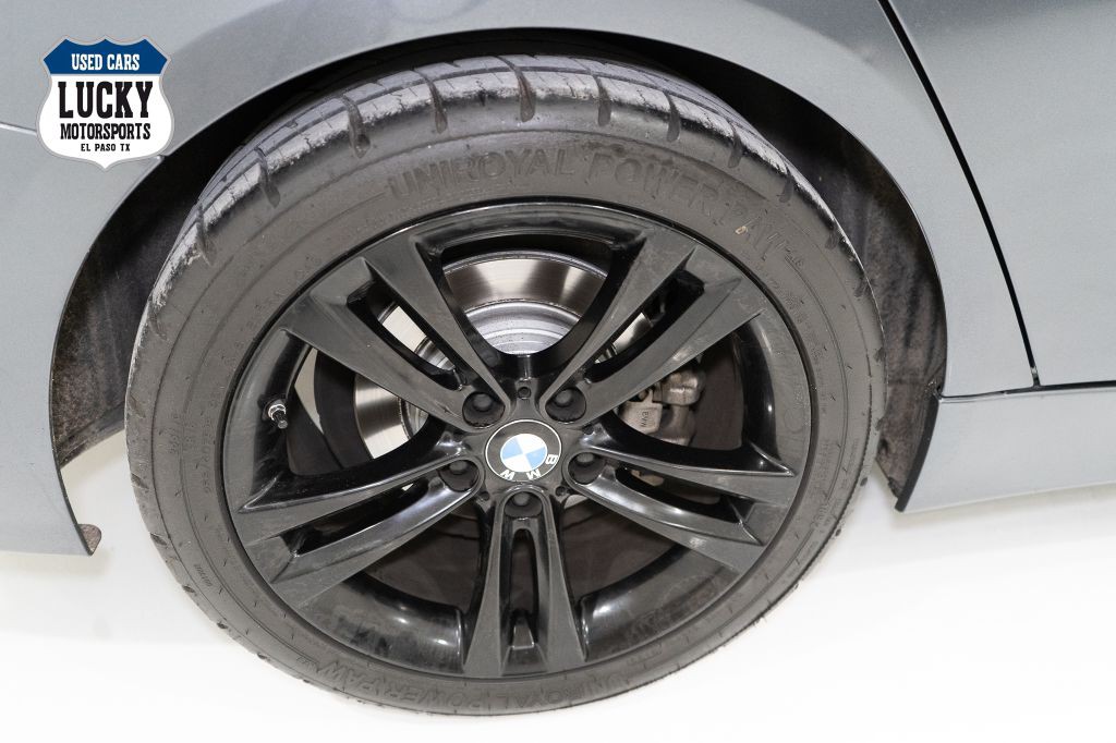 2016 BMW 3 Series Image 3