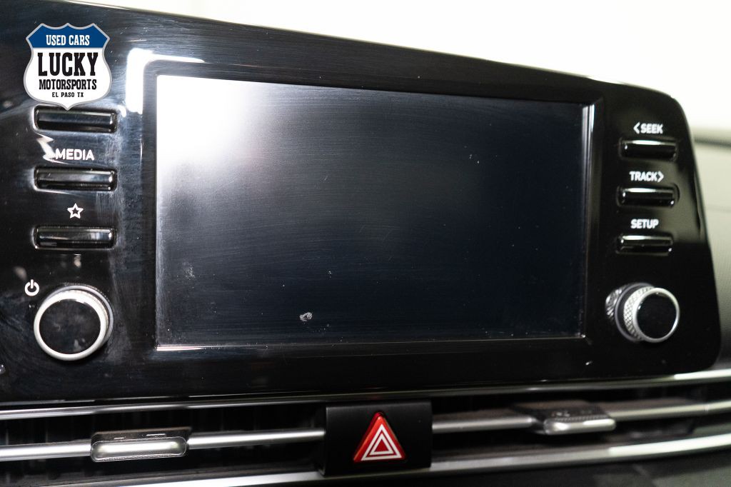 2021 Hyundai Elantra Image 29