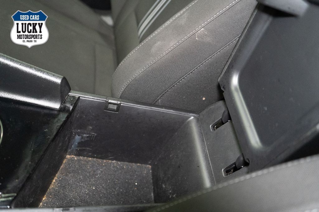 2021 Hyundai Elantra Image 33