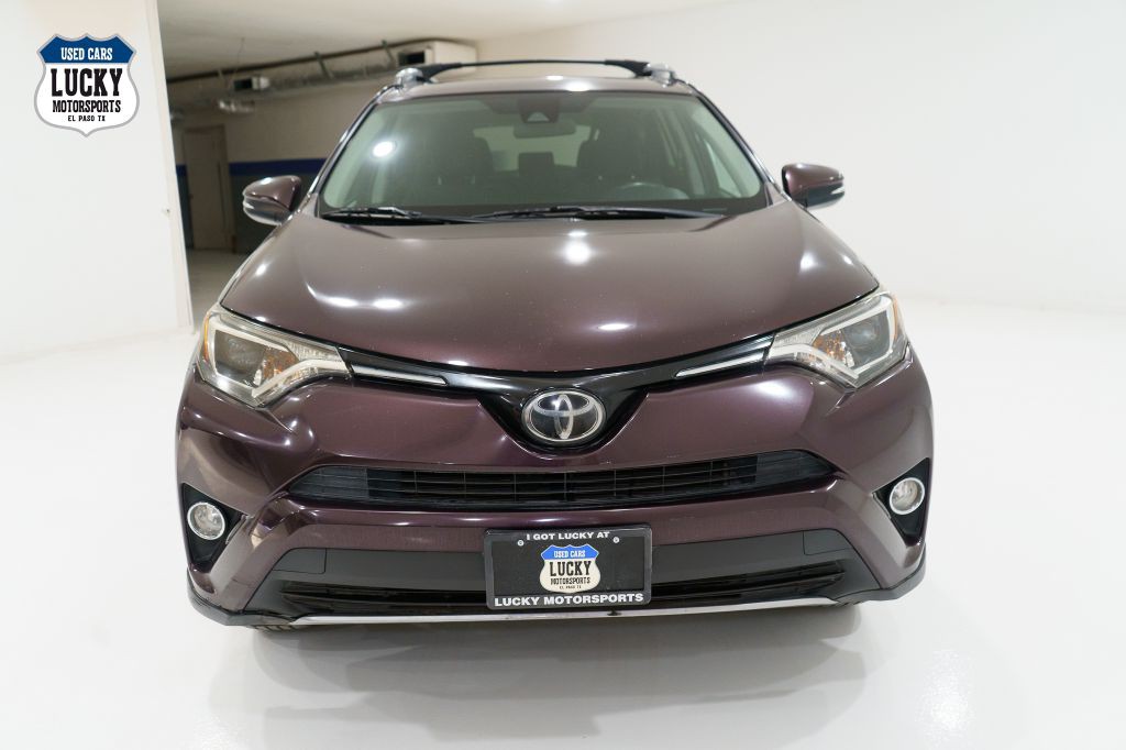2017 Toyota Rav4 Image 3