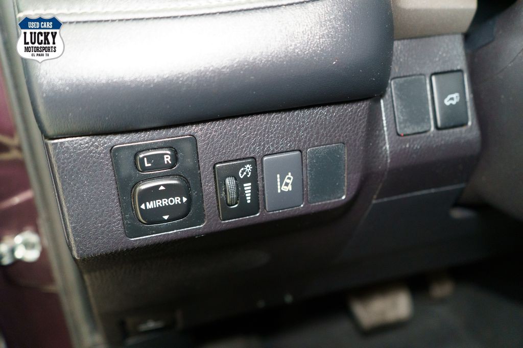 2017 Toyota Rav4 Image 13