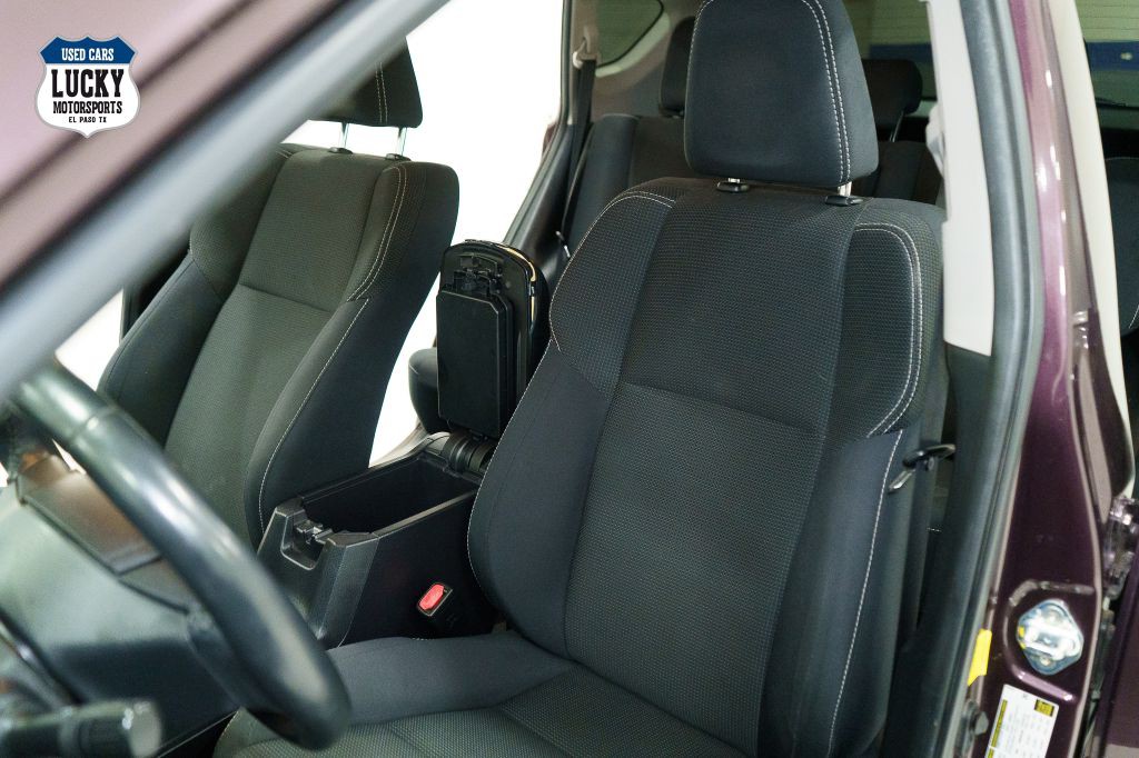 2017 Toyota Rav4 Image 18