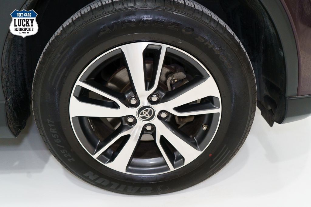 2017 Toyota Rav4 Image 33