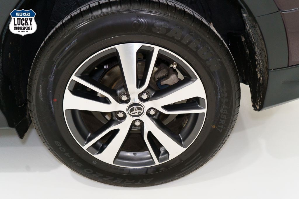2017 Toyota Rav4 Image 40