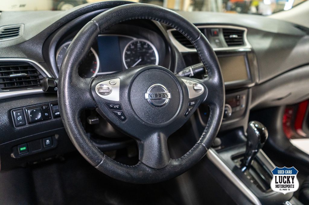 2019 Nissan Sentra Image 9