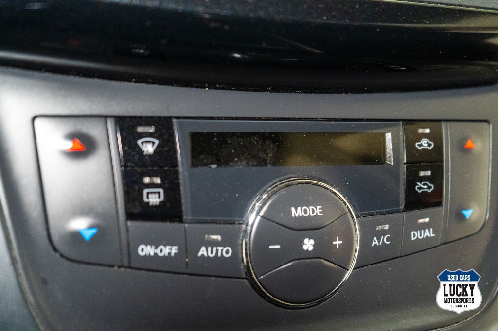 2019 Nissan Sentra Image 28