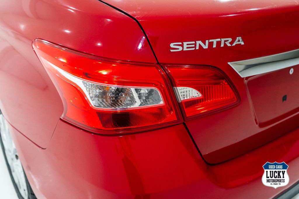 2019 Nissan Sentra Image 34