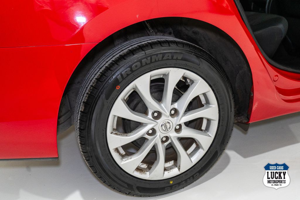 2019 Nissan Sentra Image 36