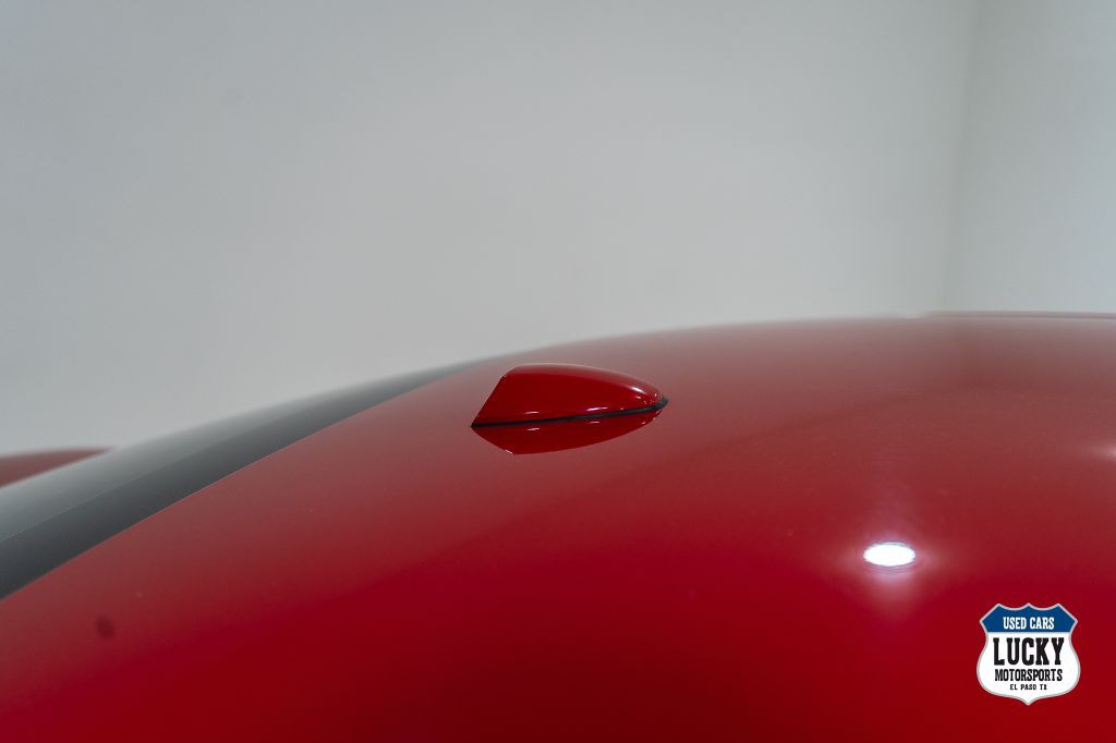 2019 Nissan Sentra Image 40