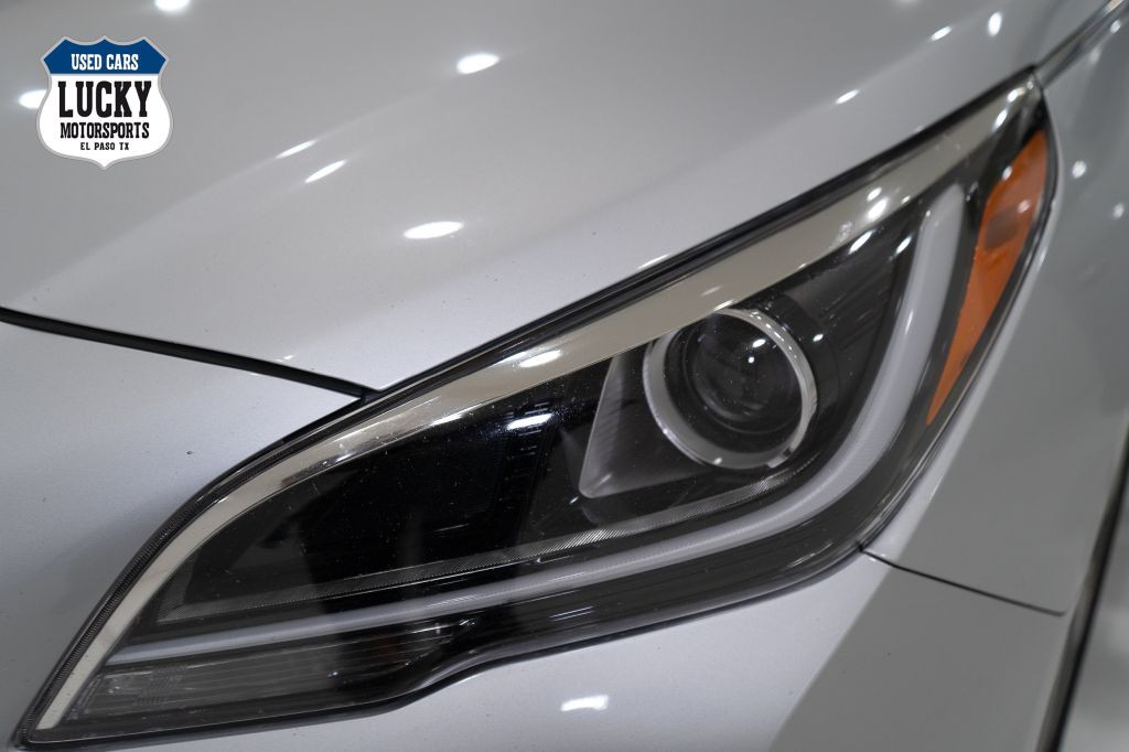 2017 Hyundai Sonata Image 10