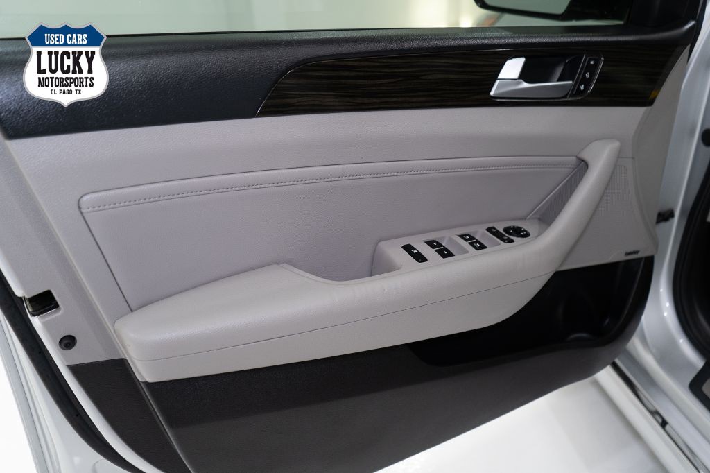 2017 Hyundai Sonata Image 36