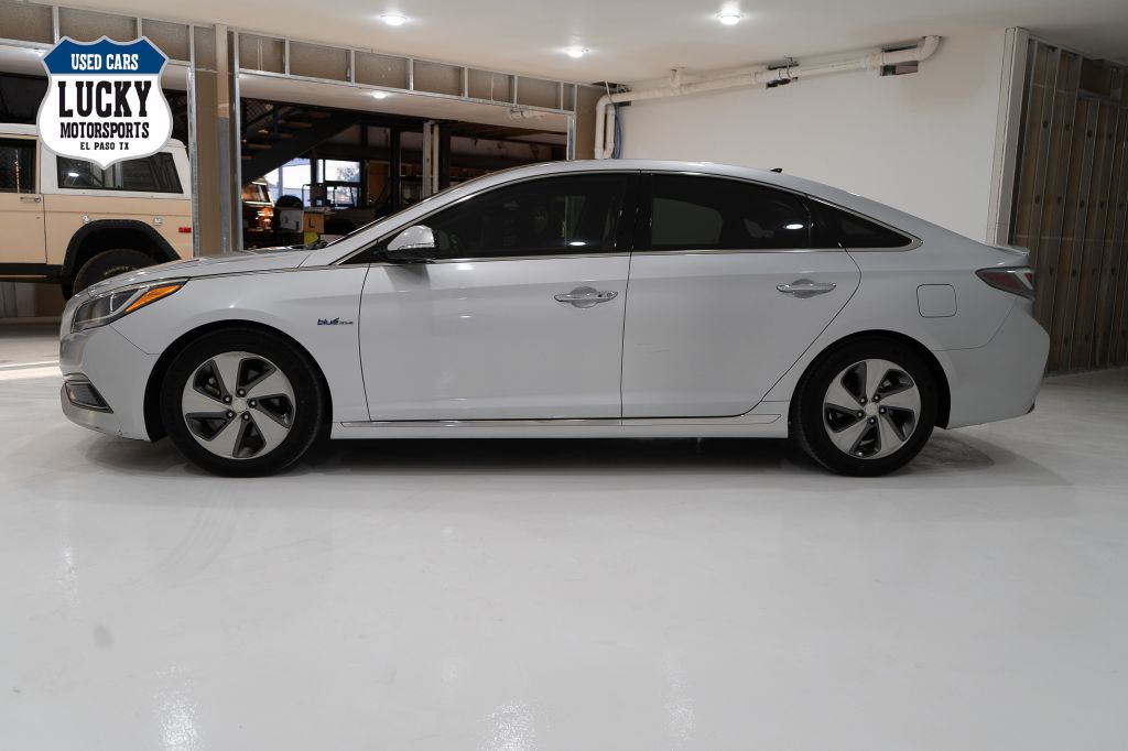 2017 Hyundai Sonata Image 5