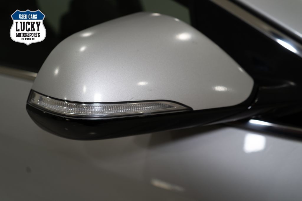 2017 Hyundai Sonata Image 21