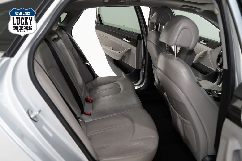 2017 Hyundai Sonata Image 28