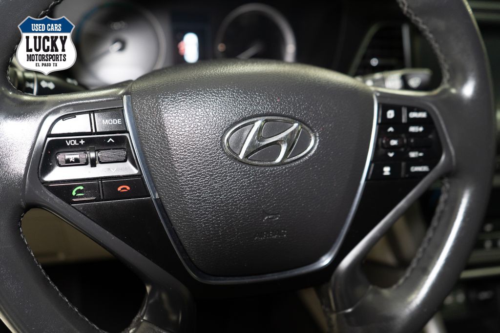 2017 Hyundai Sonata Image 33