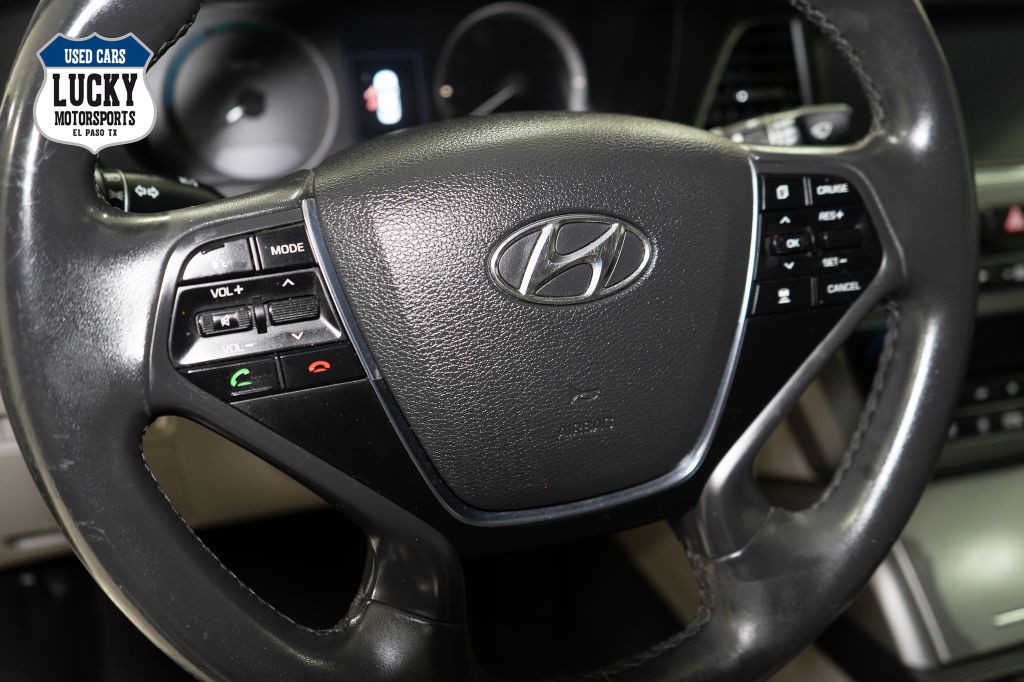 2017 Hyundai Sonata Image 40