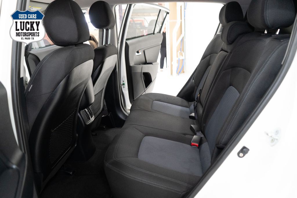 2016 Kia Sportage Image 24