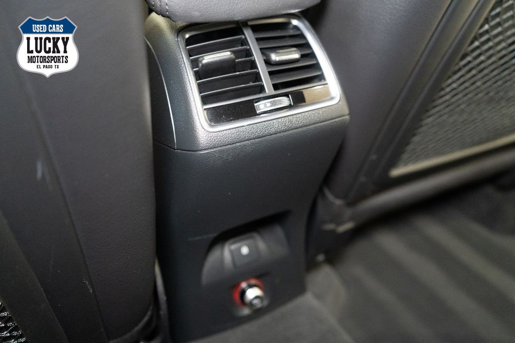 2018 Audi Q3 Image 32