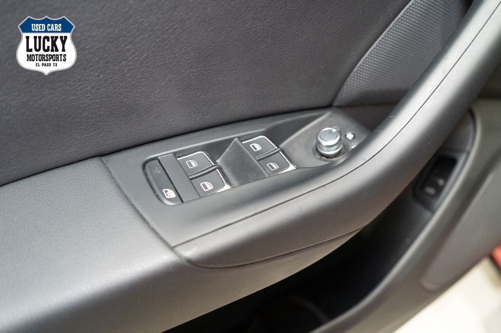 2018 Audi Q3 Image 42