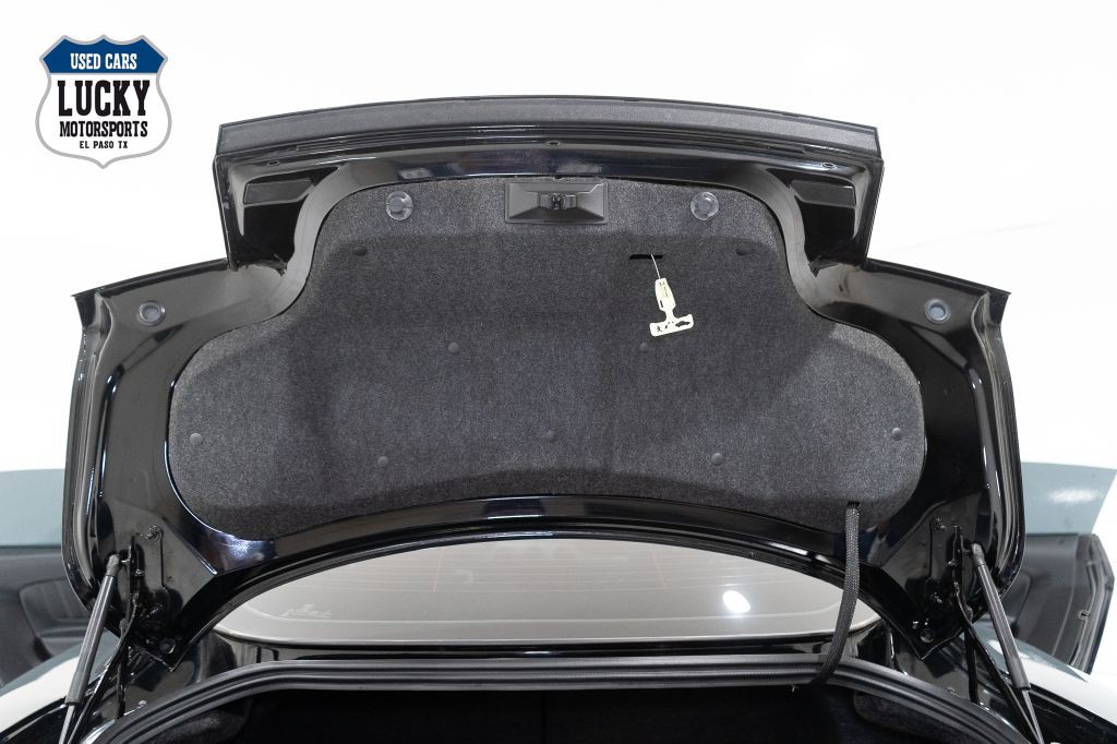 2022 Ford Mustang Image 15