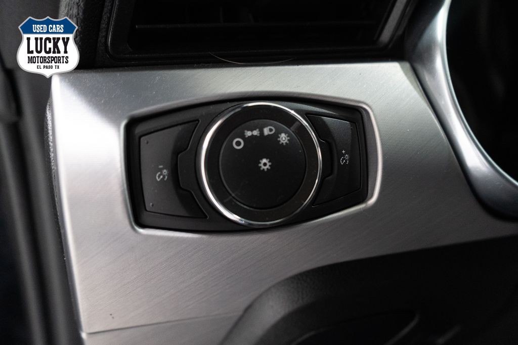 2022 Ford Mustang Image 21