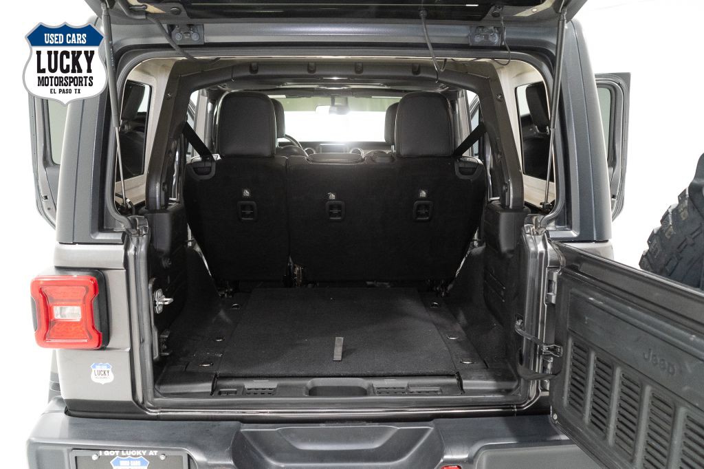 2018 Jeep Wrangler Unlimited Image 16